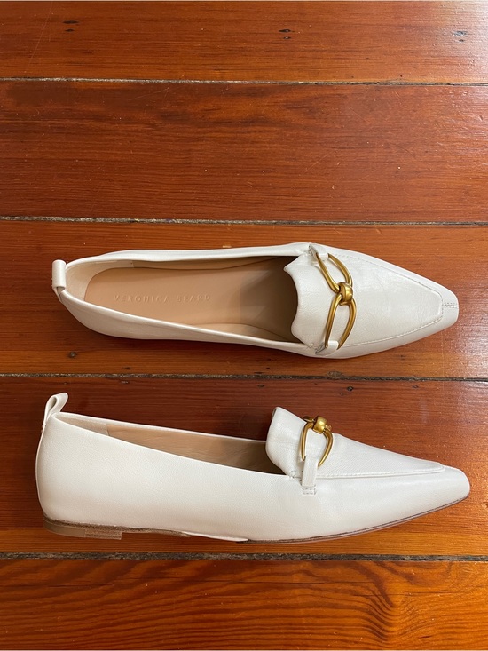 Veronica Beard Shoes - NWOB VERONICA BEARD Champlain Chain Pointed Toe Leather Flat Sz 8.5 ❤️🎀